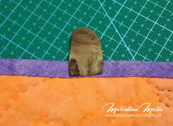 DIY Halloween mug cozy tutorial and pattern
