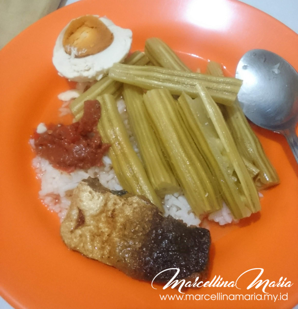 Enjoy Typical Food In Our Hometown